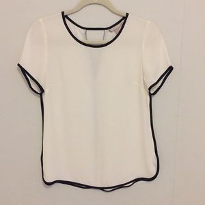 Banana Republic Short Sleeve Blouse